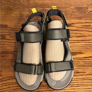 Khaki and Green Men's River Sport Terrain Adjustable Strap Sandals - 8